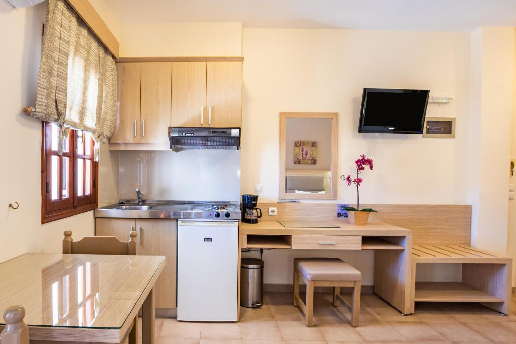 Aphrodite Luxury Studios & Apartments Karpathos Ngoại thất bức ảnh